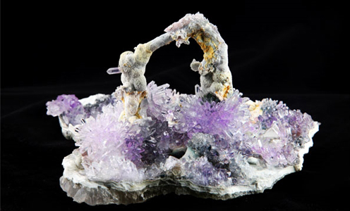 礦晶收藏，春風勁吹